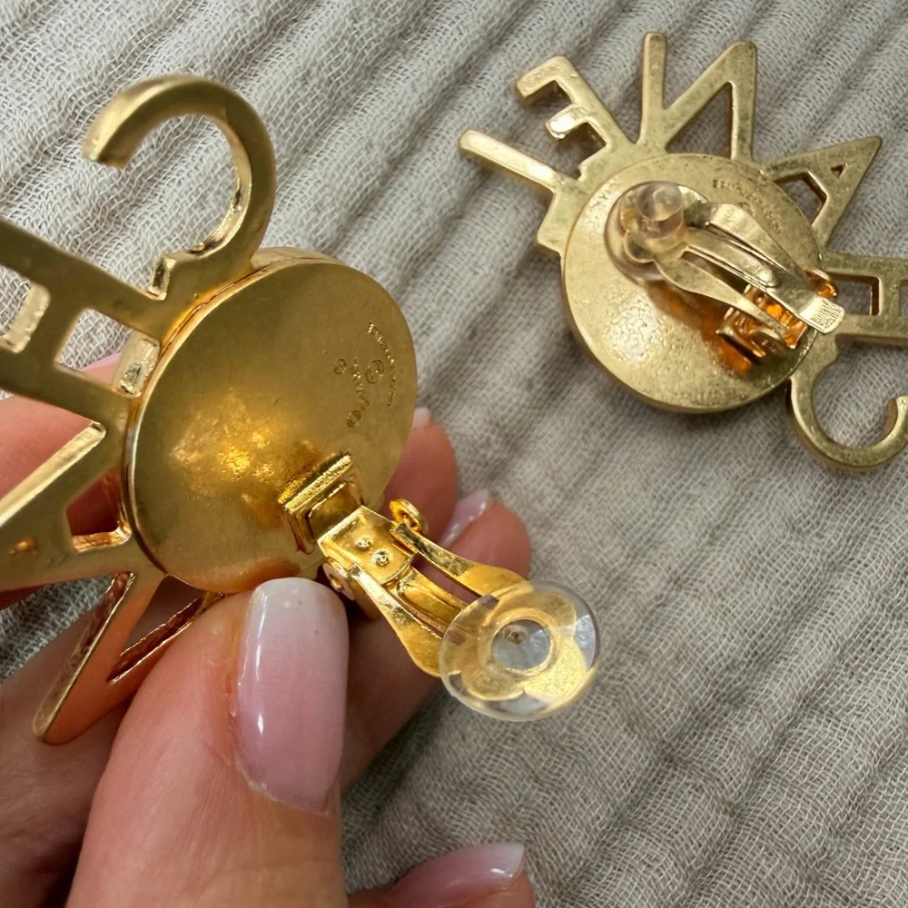 ☀️ Vintage Chanel Rhinestone Logo Statement Clip-On Earrings✨
